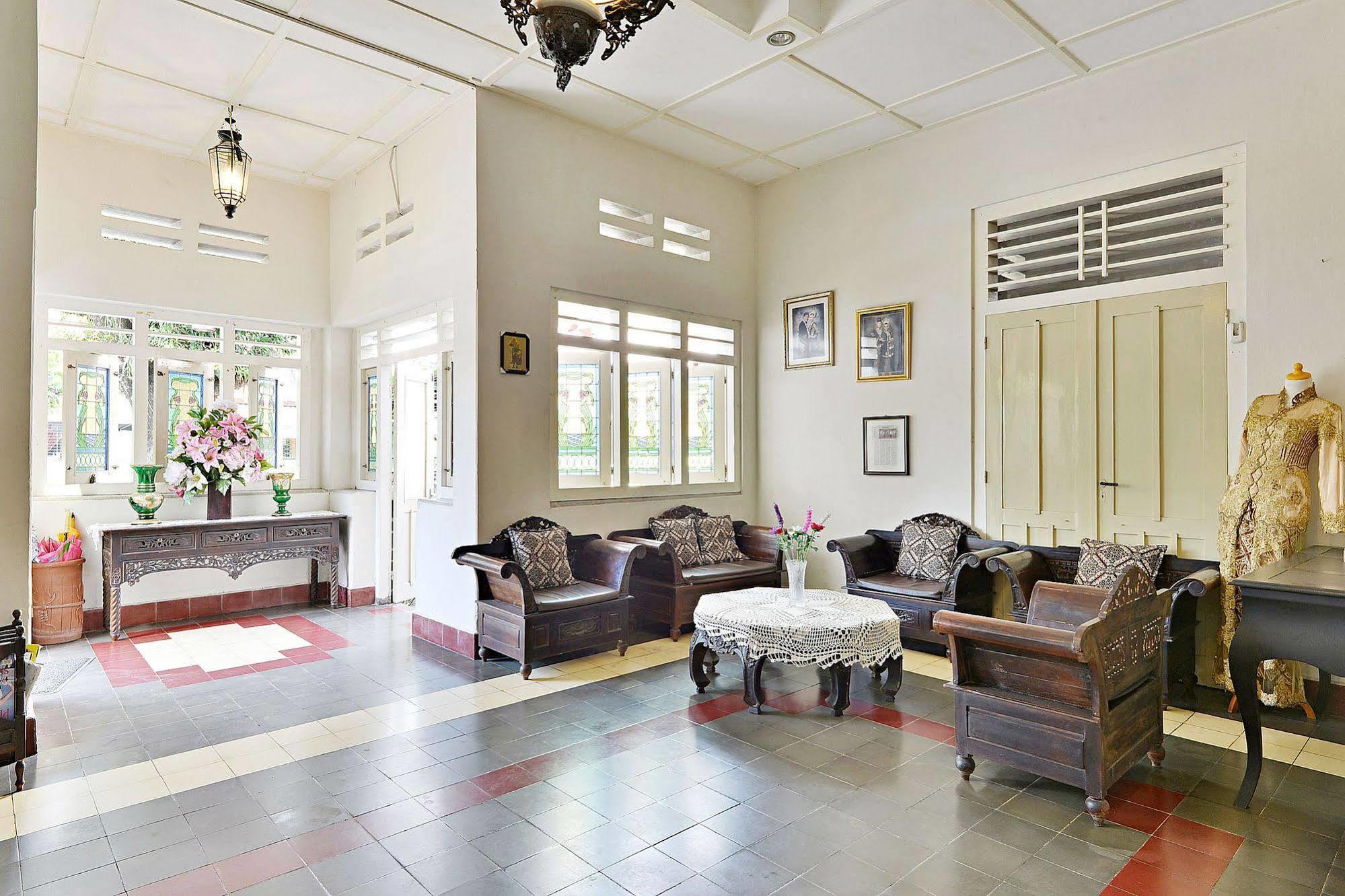 Zen Rooms Panembahan Kraton Yogyakarta Bagian luar foto