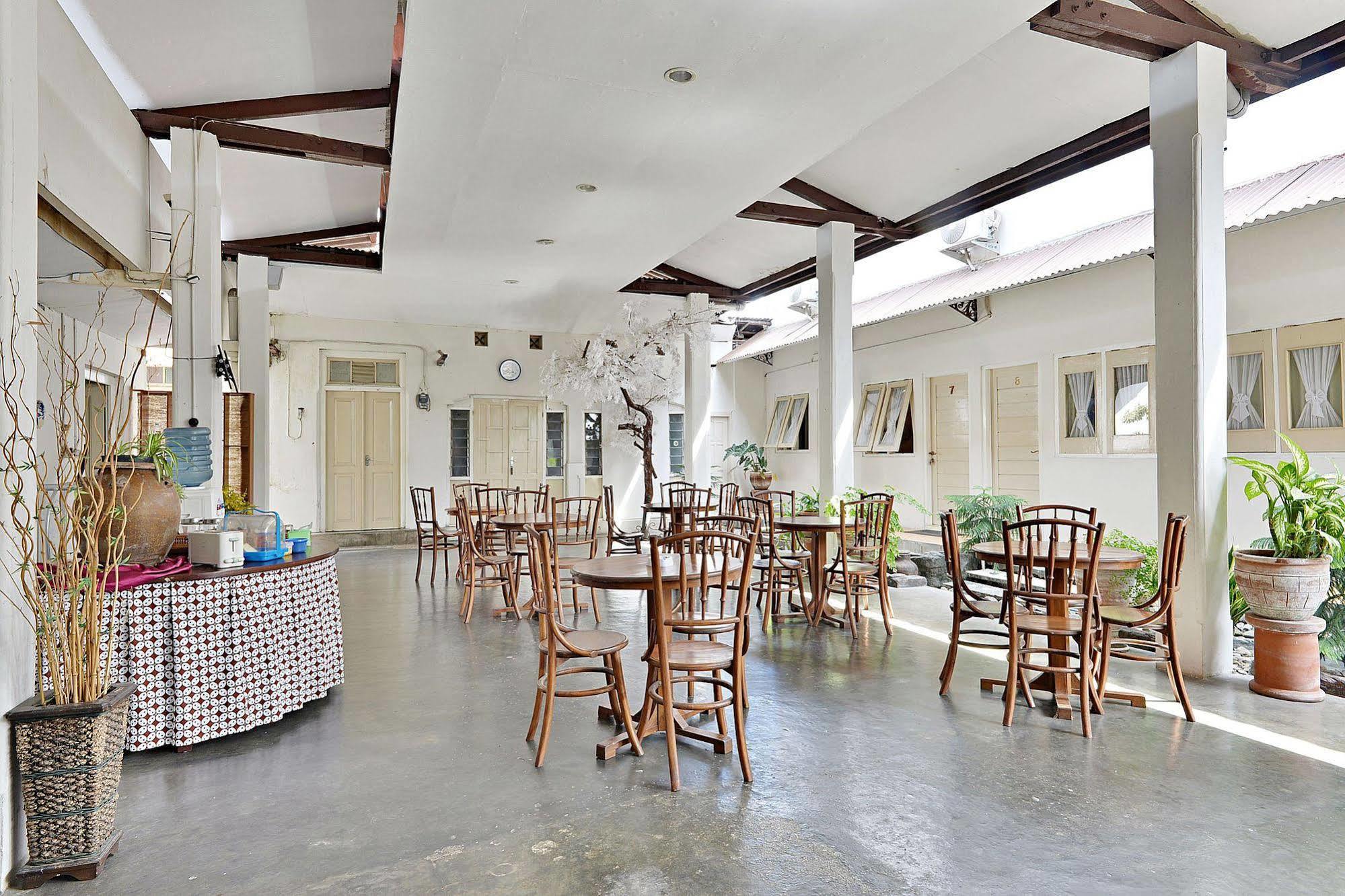 Zen Rooms Panembahan Kraton Yogyakarta Bagian luar foto